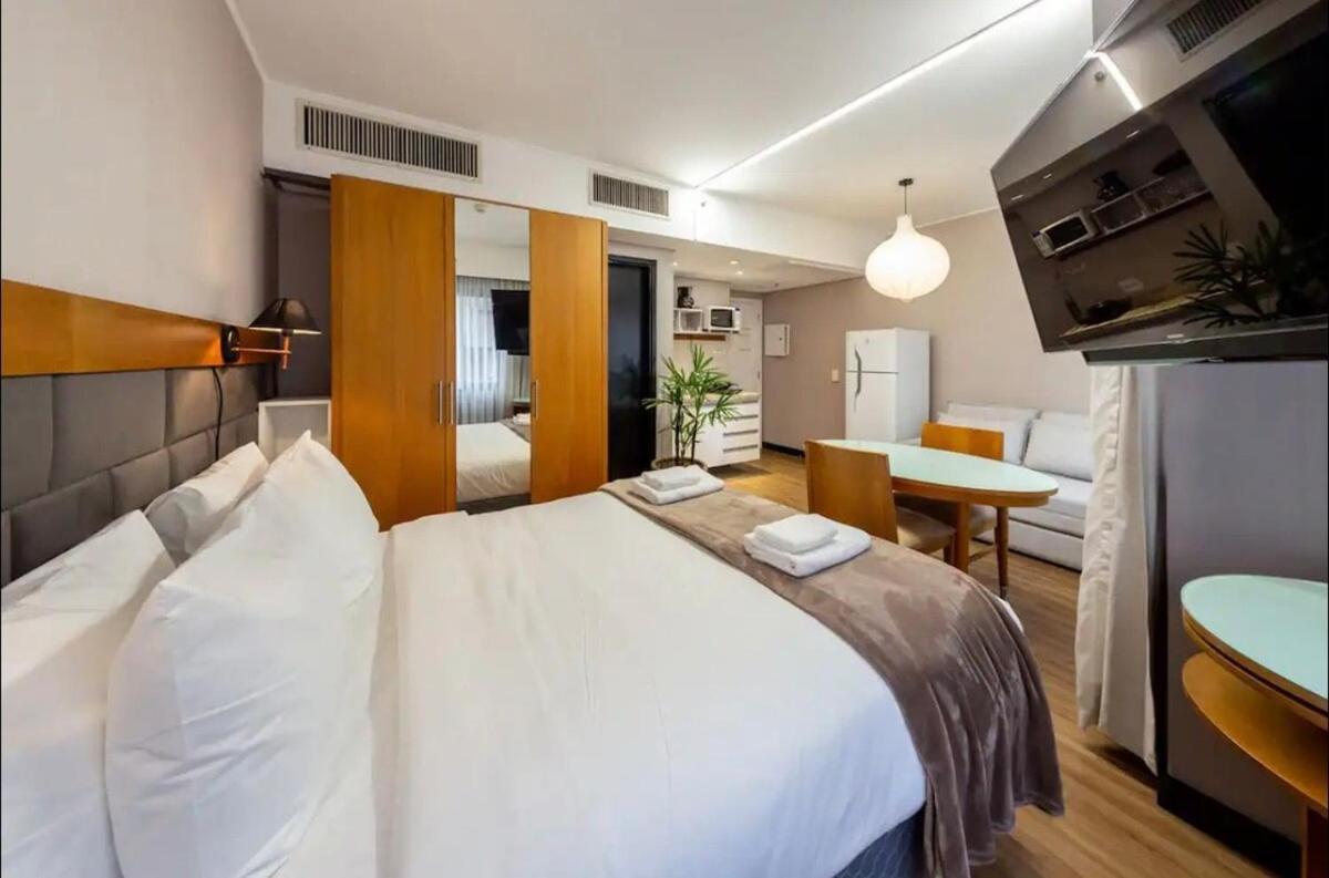 Apartamento Luxuoso Flat Em Moema - Prox Congonhas E Ibirapuera - Estacionamento Pago L Carregador Carro L Cafe Opcional Pago São Paulo